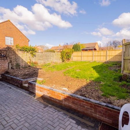 Spring House With Private Parking Vila Canterbury Exterior foto